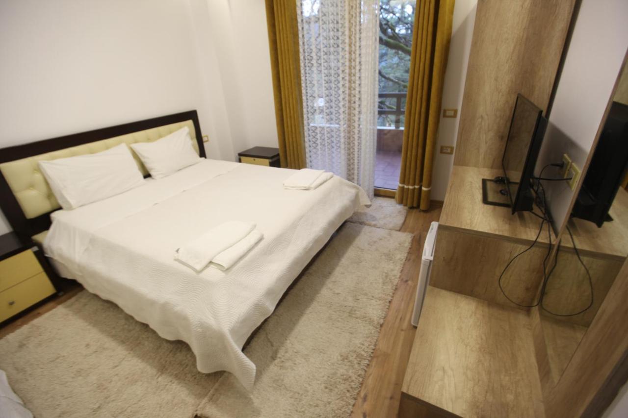 Hotel Sofo Dukat Экстерьер фото