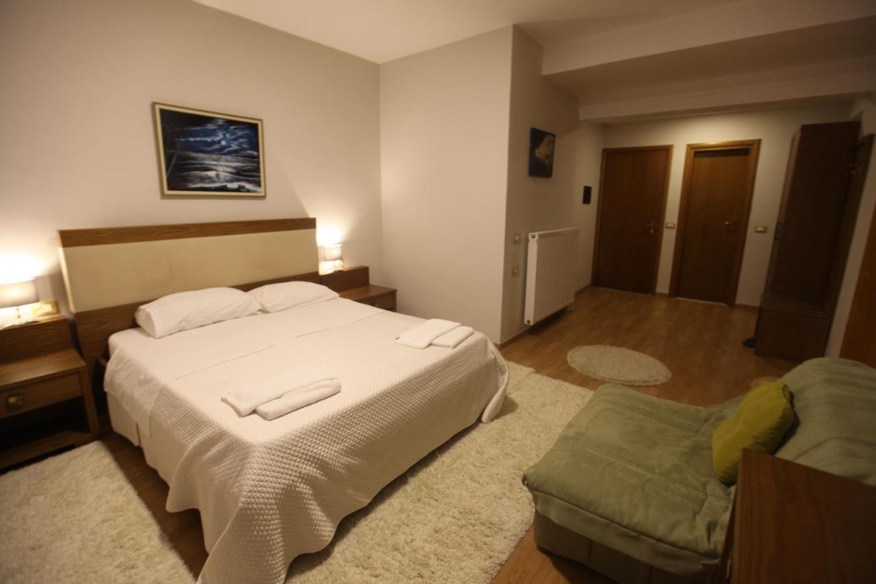 Hotel Sofo Dukat Экстерьер фото