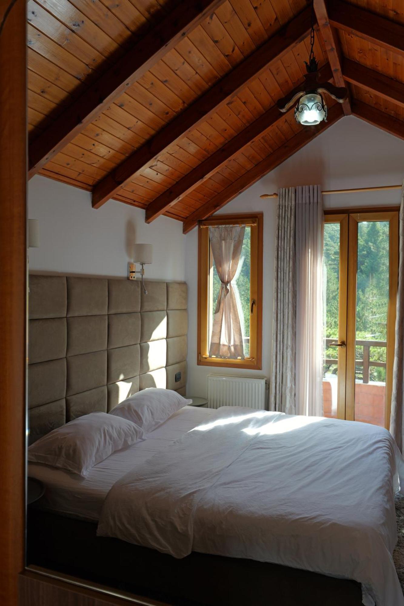 Hotel Sofo Dukat Экстерьер фото