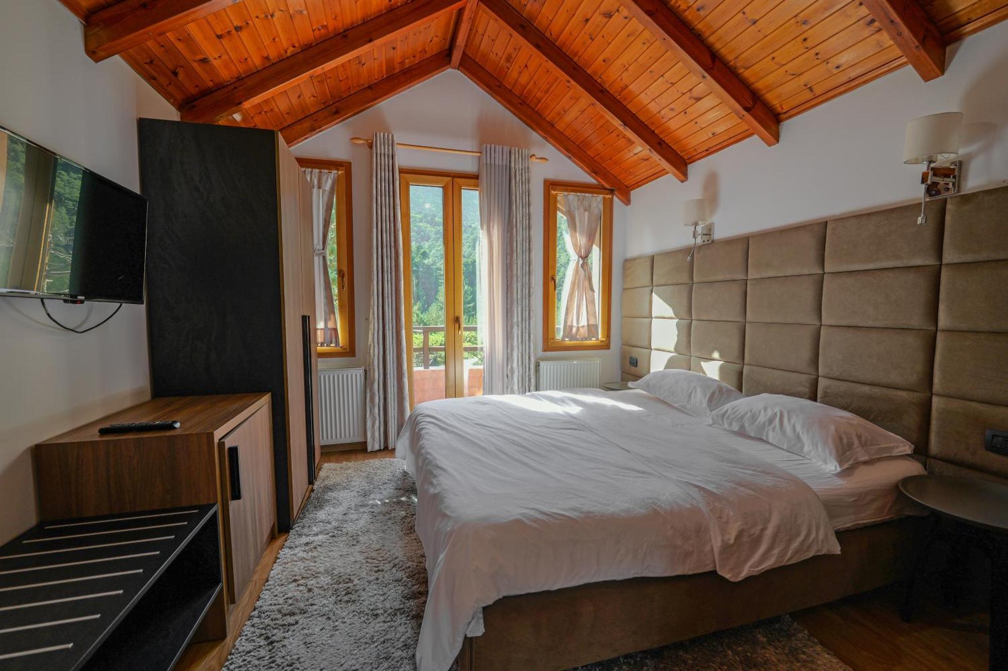 Hotel Sofo Dukat Экстерьер фото