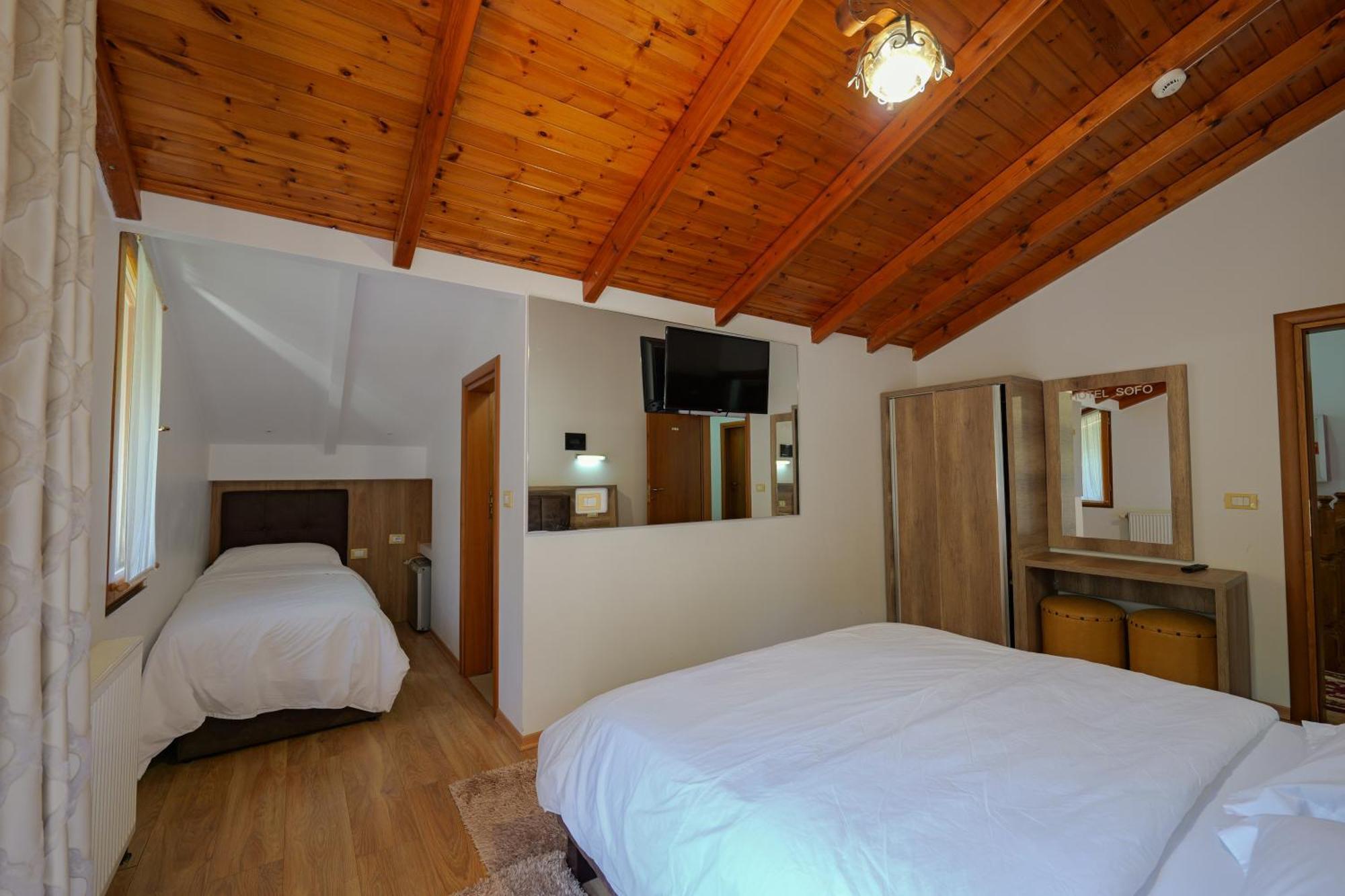 Hotel Sofo Dukat Экстерьер фото