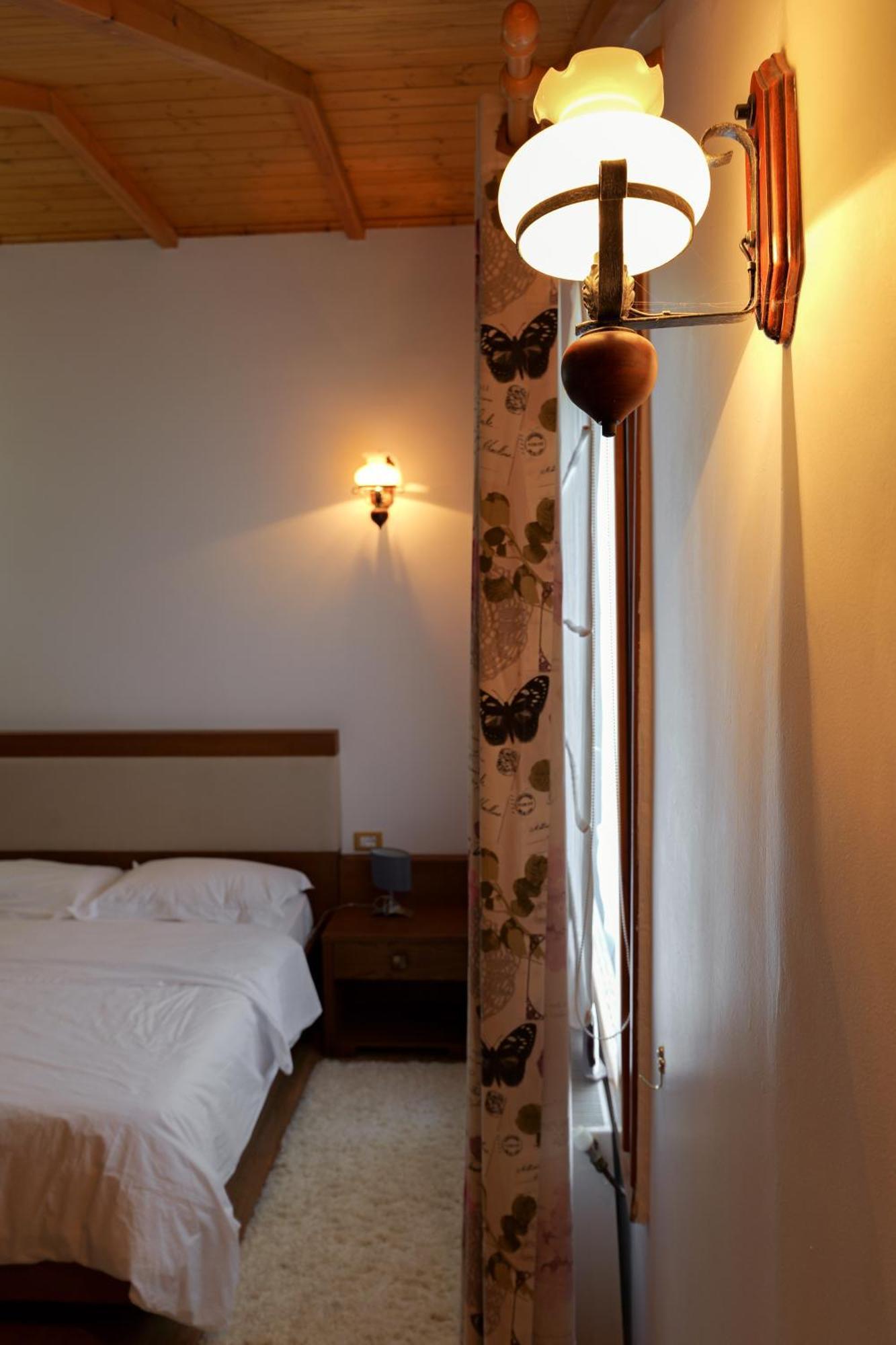 Hotel Sofo Dukat Экстерьер фото