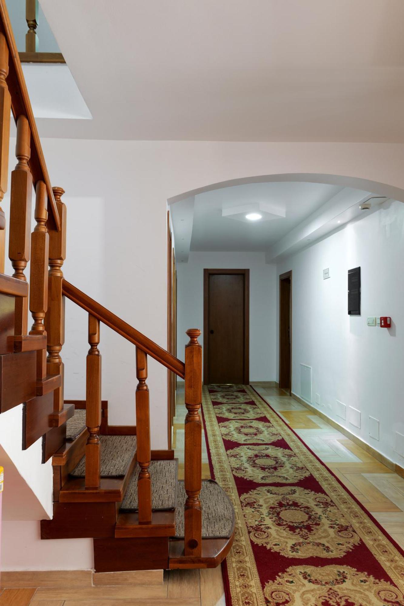 Hotel Sofo Dukat Экстерьер фото